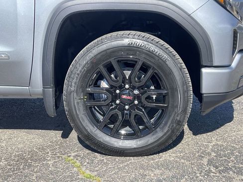 New 2026 GMC Sierra 1500 Elevation AWD/4WD image 32