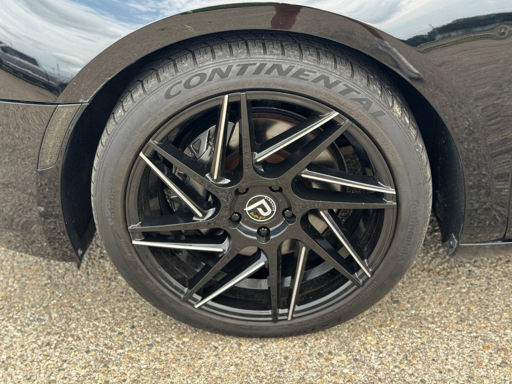 Used 2013 Cadillac XTS Platinum w/ Driver Assist Package AWD/4WD image 25