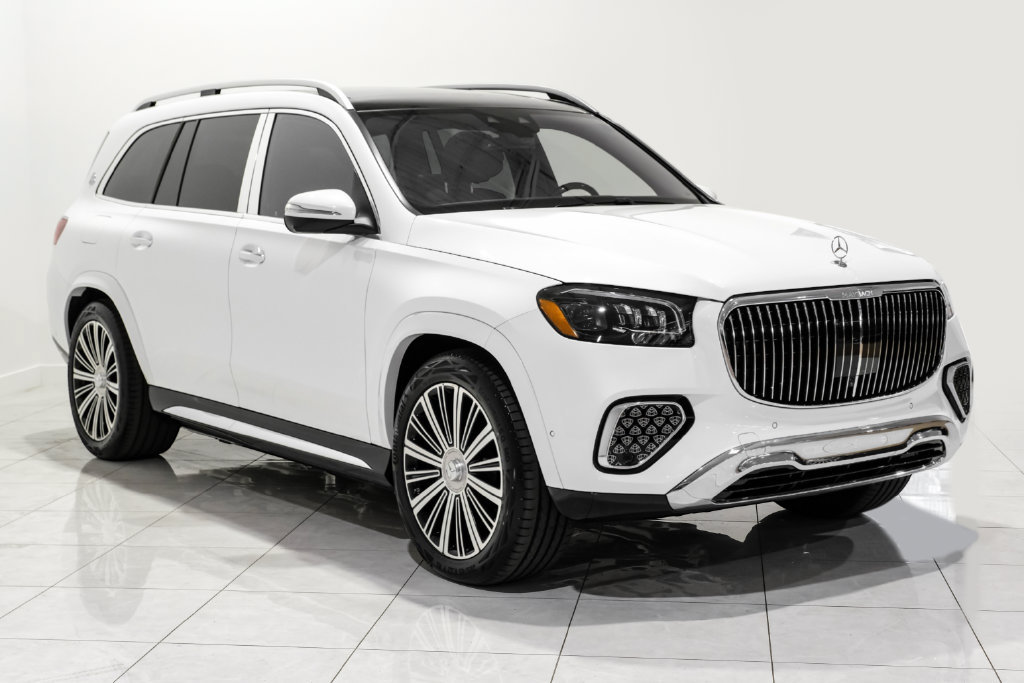 Used 2026 Mercedes-Benz Maybach GLS 600 4MATIC image 3
