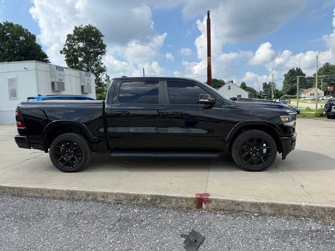 Used 2022 RAM 1500 Laramie AWD/4WD image 5