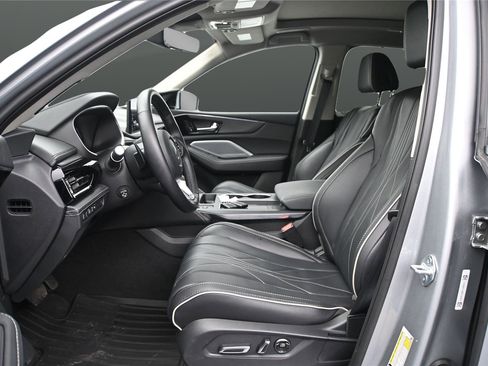 Used 2026 Acura MDX SH-AWD w/ Advance Package image 7