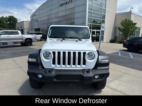 Used 2018 Jeep Wrangler Unlimited Sport S AWD/4WD image 12