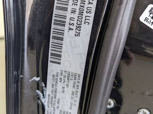 Used 2021 Jeep Cherokee Latitude Lux w/ Comfort/Convenience Group image 31