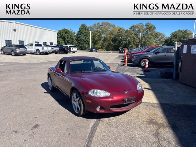 Used 2003 MAZDA MX-5 Miata RWD image 1
