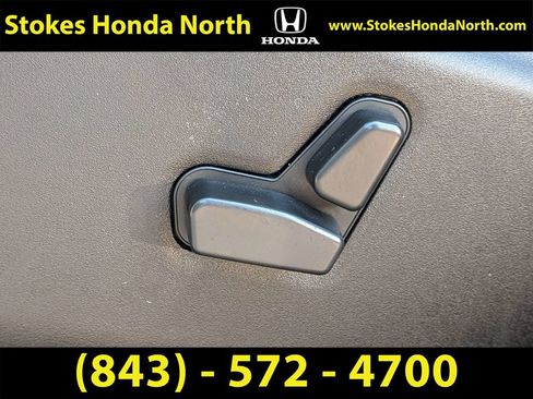 Used 2021 Jeep Grand Cherokee Limited AWD/4WD image 24