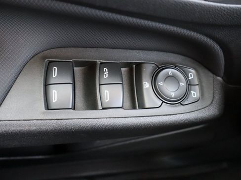 Used 2024 Chevrolet Equinox RS image 22