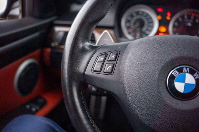 Used 2011 BMW M3 Coupe RWD image 17