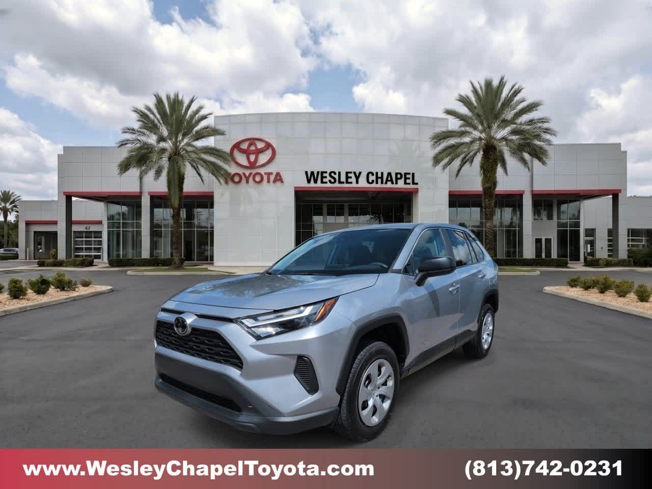 Certified 2023 Toyota RAV4 LE FWD image 1