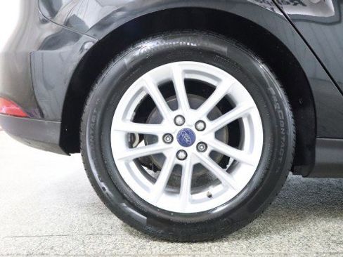 Used 2016 Ford Focus SE image 20