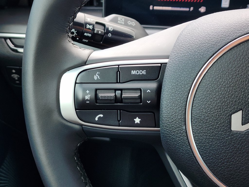 Certified 2026 Kia K5 GT-Line FWD image 27