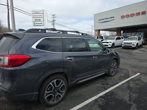 Used 2023 Subaru Ascent Touring image 10
