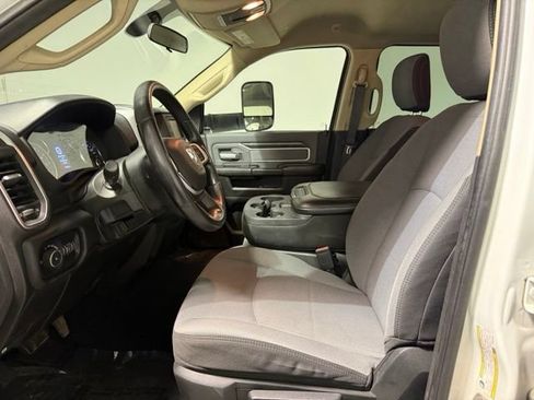 Used 2019 RAM 2500 Big Horn AWD/4WD image 10