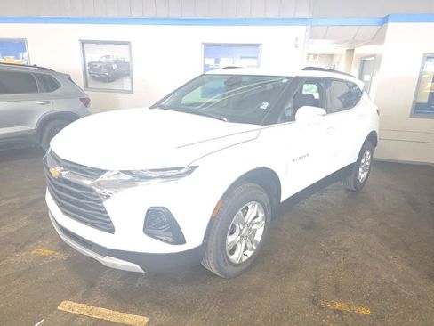 Used 2022 Chevrolet Blazer LT FWD image 3