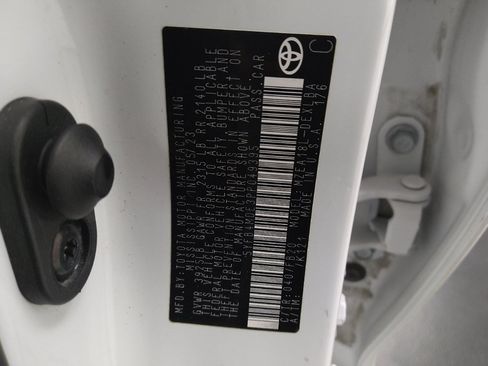 Used 2023 Toyota Corolla LE FWD image 33