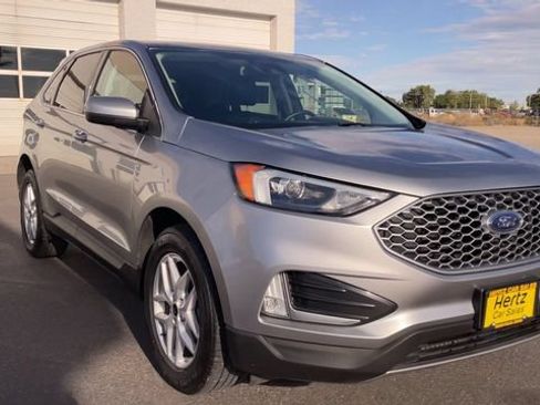 Used 2024 Ford Edge SEL w/ Convenience Package AWD/4WD image 4