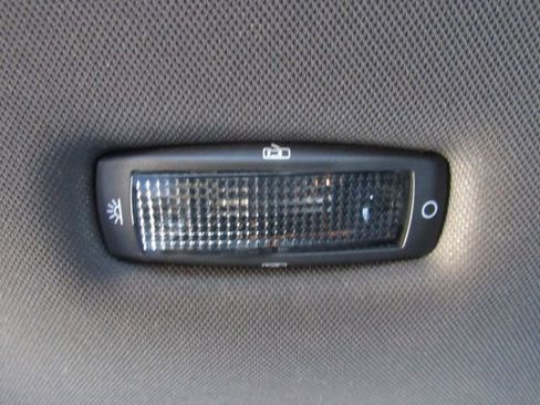 Used 2023 Volkswagen Jetta Sport image 26