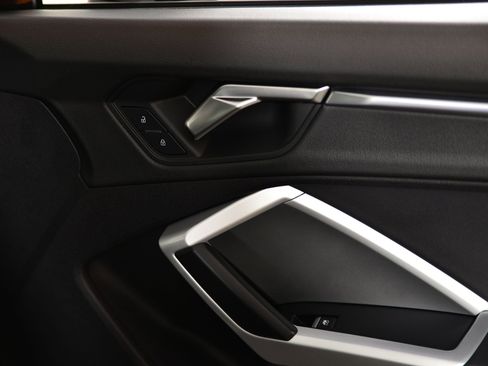 Certified 2022 Audi Q3 2.0T Premium Plus image 9