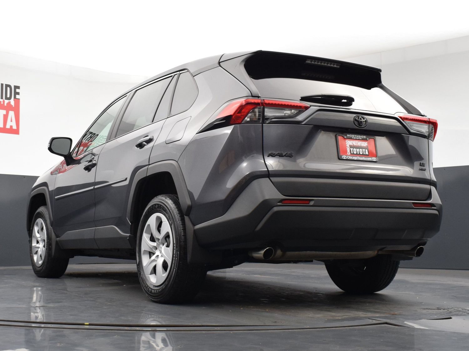 Used 2023 Toyota RAV4 LE AWD/4WD image 27