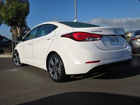 Used 2016 Hyundai Elantra Sport image 12