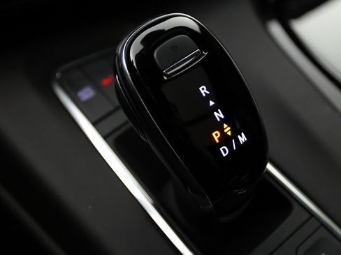 Used 2024 Cadillac Escalade V w/ LPO, ONYX Package image 31