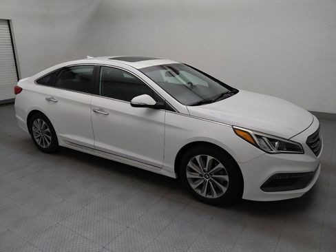 Used 2017 Hyundai Sonata Sport w/ Value Edition Package 02 FWD image 11