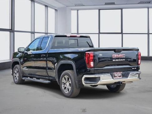 New 2025 GMC Sierra 1500 SLE w/ Preferred Package AWD/4WD image 7