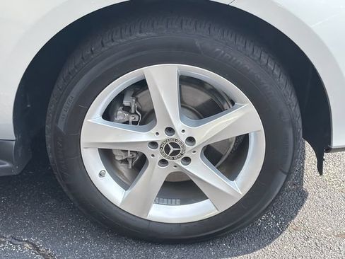 Used 2018 Mercedes-Benz GLE 350 4MATIC image 13