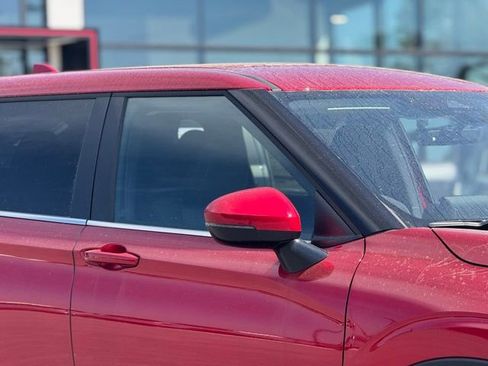 New 2026 Mitsubishi Outlander ES image 3