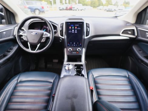 Used 2022 Ford Edge SEL w/ Sport Appearance Package image 17