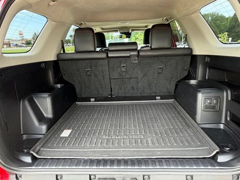Used 2020 Toyota 4Runner Venture w/ Moonroof Package AWD/4WD image 39