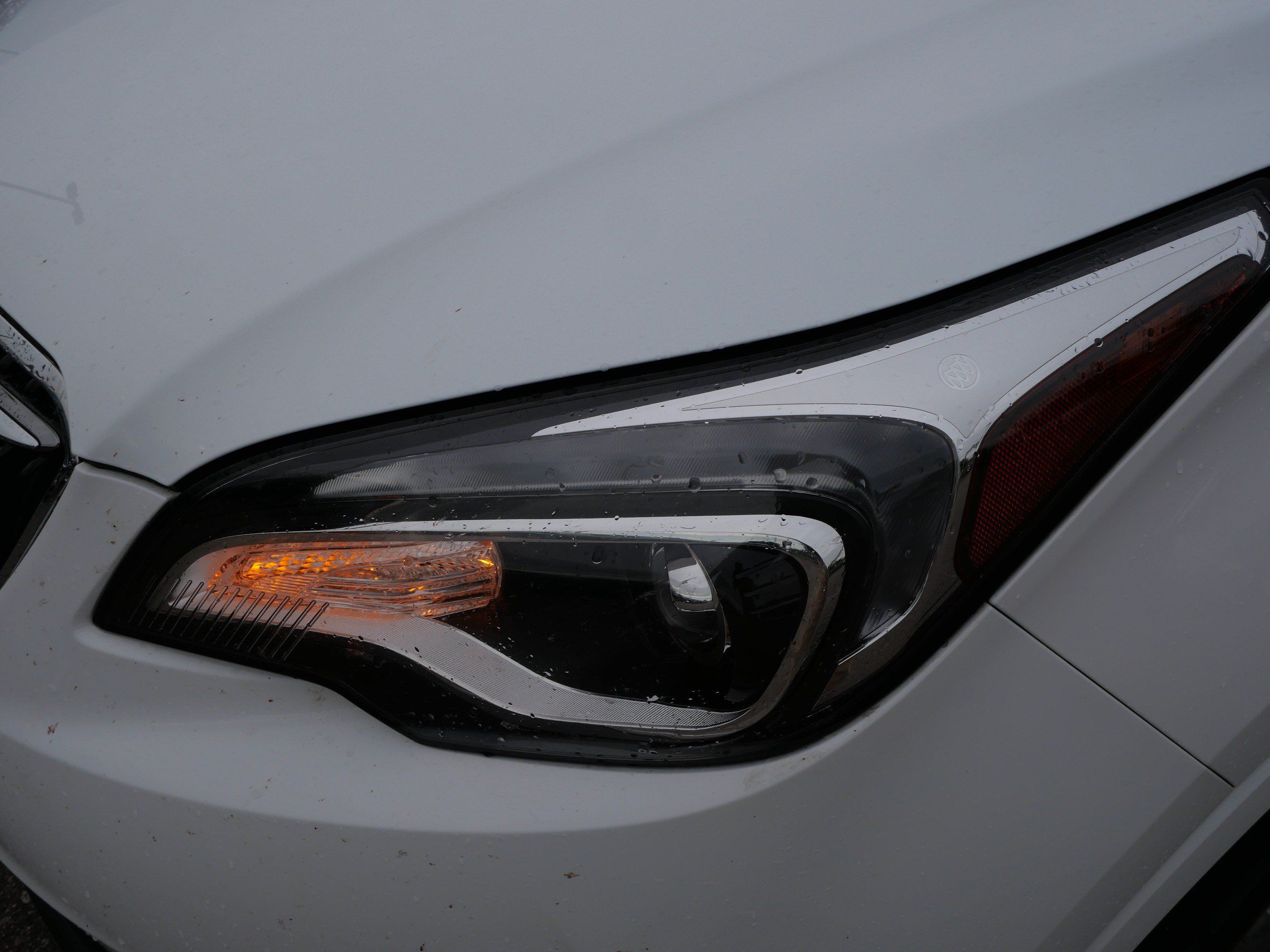 Used 2020 Buick Envision Essence AWD/4WD image 15