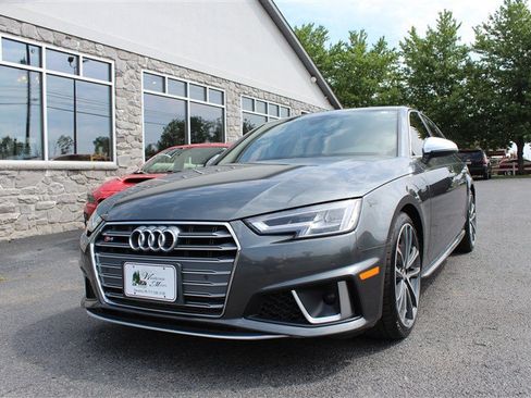 Used 2019 Audi S4 Premium Plus w/ Premium Plus Package AWD/4WD image 2