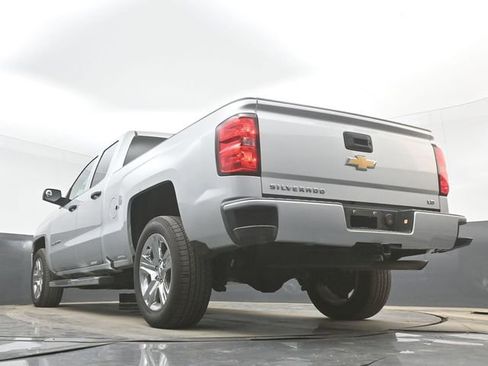 Used 2019 Chevrolet Silverado 1500 Custom w/ Custom Convenience Package RWD image 33