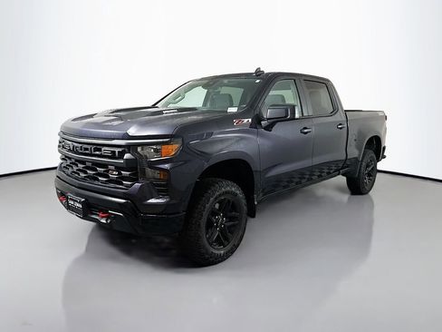 Used 2024 Chevrolet Silverado 1500 Custom Trail Boss image 3