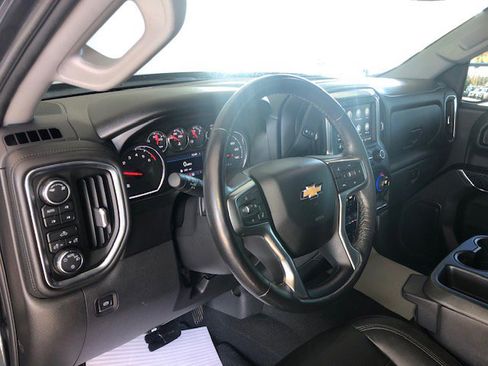 Used 2019 Chevrolet Silverado 1500 LT w/ All-Star Edition image 17