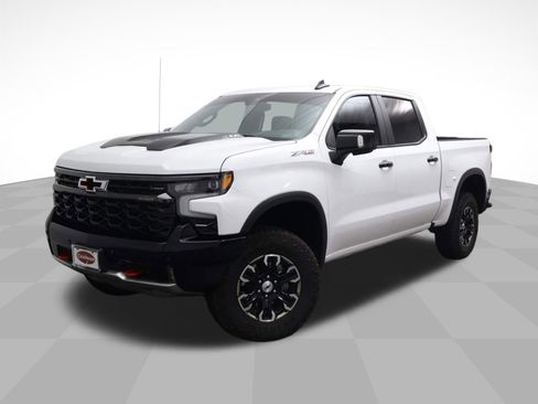 Certified 2025 Chevrolet Silverado 1500 ZR2 image 1