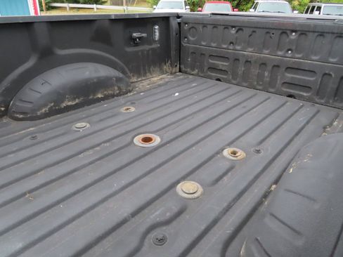 Used 2022 Ford F250 Lariat w/ Black Appearance Package image 17