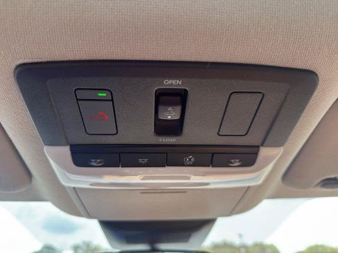 Certified 2025 Nissan Sentra SV w/ SV Premium Package FWD image 20