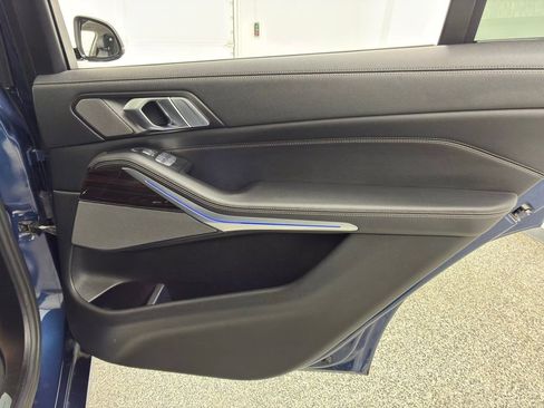 Used 2019 BMW X7 xDrive50i w/ Premium Package image 52