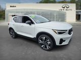 Used 2024 Volvo XC40 B5 Ultimate w/ Protection Package Premier image 2