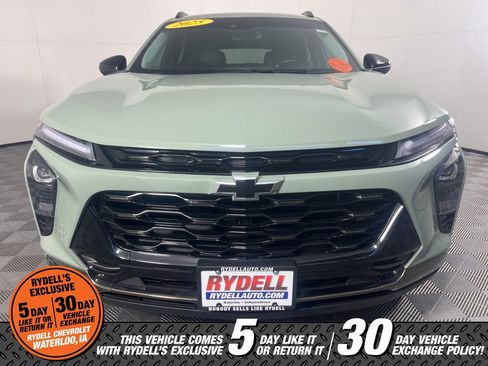 Certified 2025 Chevrolet Trax ACTIV w/ Driver Confidence Package image 12