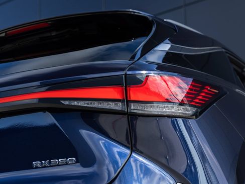 Used 2024 Lexus RX 350 FWD w/ Convenience Package image 14