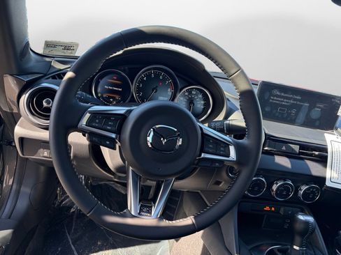 New 2025 MAZDA MX-5 Miata Grand Touring image 9