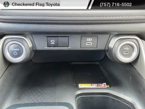 Used 2024 Toyota Grand Highlander XLE image 36