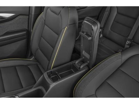 Used 2025 Chevrolet TrailBlazer ACTIV w/ Convenience Package FWD image 17