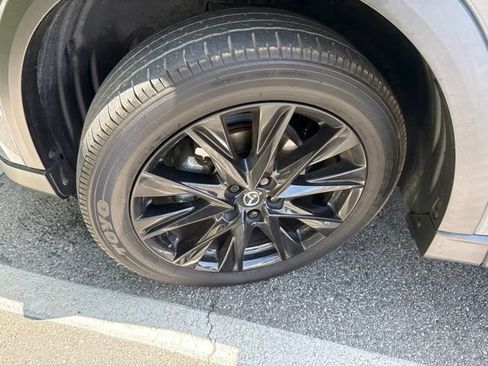 Used 2023 MAZDA CX-5 Carbon Edition AWD/4WD image 3