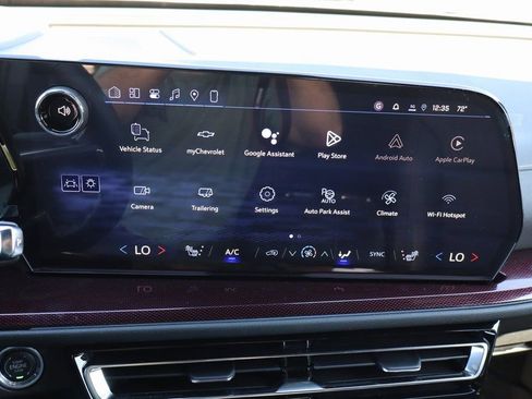 New 2026 Chevrolet Traverse Z71 w/ Enhanced Driving Package image 11