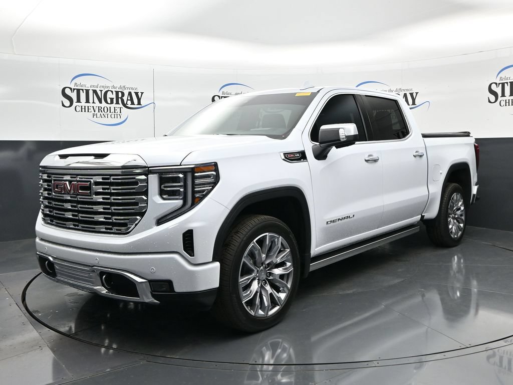 Used 2026 GMC Sierra 1500 Denali w/ Denali Reserve Package AWD/4WD image 4