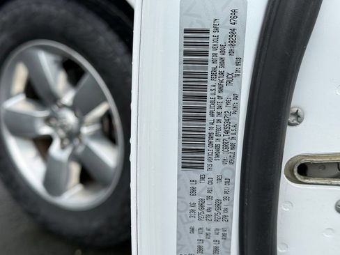 Used 2019 RAM 1500 Big Horn AWD/4WD image 36