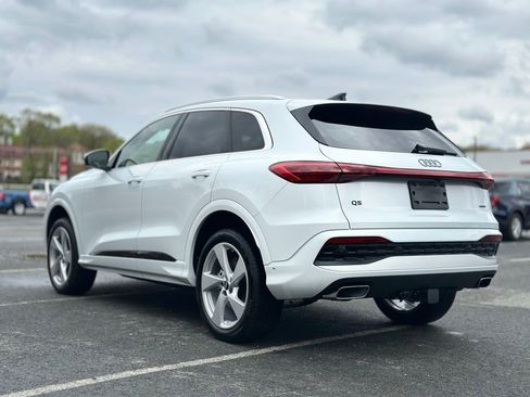 Used 2025 Audi Q5 Premium Plus AWD/4WD image 4
